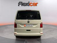 Usado VW Caravelle 150 CV (110 kW) 2018 Blanco Monovolumen
