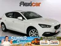 Usado Seat Leon Reference 116 CV (85 kW) 2021 Blanco Utilitario