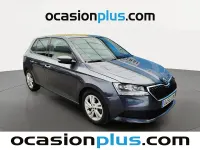 Usado Skoda Fabia Ambition 95 CV (69 kW) 2021 Gris Utilitario