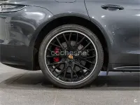 Usado Porsche Panamera GTS Sport Turismo Sport Turismo 460 CV (338 kW) 2021 Gris / plata Familiar