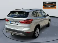 Usado BMW X1 Comfort Edition 150 CV (110 kW) 2018 Gris / plata SUV