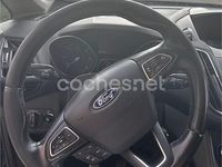 Usado Ford C-MAX Trend 120 CV (88 kW) 2016 Azul Monovolumen