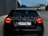 Usado Mercedes A180 Urban 122 CV (89 kW) 2014 Negro Berlina