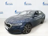 Usado Skoda Octavia Ambition 204 CV (150 kW) 2021 Azul Berlina