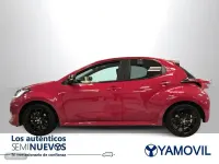 Usado Toyota Yaris Hybrid Plus 116 CV (85 kW) 2023 Rojo Berlina