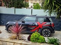 Usado Mini Cooper SE 135 kW (184 CV) 2021 Azul Utilitario