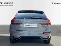 Usado Volvo XC60 Plus 350 CV (257 kW) 2024 Gris / plata SUV