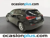 Usado Mercedes A180 116 CV (85 kW) 2019 Negro Utilitario