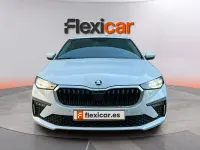Usado Skoda Scala Selection 115 CV (84 kW) 2024 Blanco Utilitario