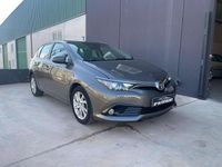 Usado Toyota Auris Business Edition 116 CV (85 kW) 2017 Marrón Utilitario