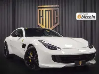 Usado Ferrari GTC4Lusso 690 CV (507 kW) 2020 Blanco Familiar