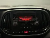 Usado Fiat Doblò Easy 95 CV (69 kW) 2019 Blanco Monovolumen