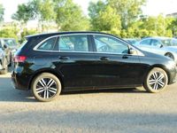 Usado Mercedes B250 160 CV (117 kW) 2022 Negro Utilitario