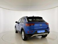 Usado VW T-Roc Life 150 CV (110 kW) 2024 Azul SUV
