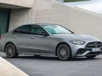 Usado Mercedes C200 160 CV (117 kW) 2019 Negro Familiar