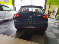 Usado Seat Ibiza Style 95 CV (69 kW) 2018 Azul Utilitario