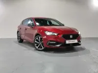 Usado Seat Leon FR 150 CV (110 kW) 2021 Rojo Utilitario