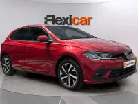 Usado VW Polo Life 95 CV (69 kW) 2022 Granate Utilitario