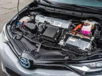 Usado Toyota Auris Touring Sports 136 CV (100 kW) 2016 Azul Familiar