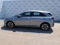 Usado Kia Ceed 101 CV (74 kW) 2024 Gris Utilitario