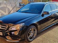 Usado Mercedes E400 Avantgarde 333 CV (244 kW) 2013 Negro Familiar