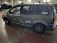 Usado VW Touran Advance 170 CV (125 kW) 2009 Gris / plata Monovolumen