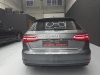 Usado Audi A3 Design 150 CV (110 kW) 2019 Gris / plata Berlina