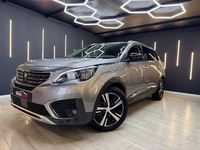 Usado Peugeot 5008 Allure 130 CV (95 kW) 2019 Gris / plata SUV