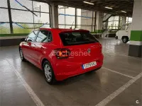 Usado VW Polo Edition 75 CV (55 kW) 2018 Rojo Utilitario