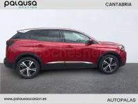 Usado Peugeot 3008 Allure 120 CV (88 kW) 2017 Rojo SUV