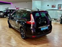 Usado Renault Scénic III Dynamique 131 CV (96 kW) 2013 Monovolumen