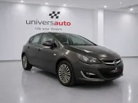 Usado Opel Astra Selective 110 CV (80 kW) 2013 Marrón