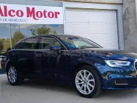 Usado Audi A3 Design 116 CV (85 kW) 2018 Azul Berlina