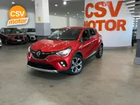 Usado Renault Captur Techno 91 CV (66 kW) 2024 Rojo SUV