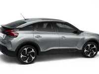 Usado Citroën C4 Feel 131 CV (96 kW) 2022 Naranja Utilitario