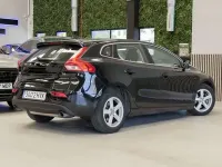 Usado Volvo V40 Momentum 180 CV (132 kW) 2014 Negro Utilitario