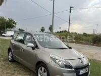 Usado Renault Scénic III Expression 105 CV (77 kW) 2009 Beige Monovolumen