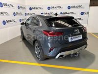 Usado Kia XCeed 136 CV (100 kW) 2020 Gris / plata SUV