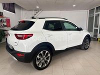 Usado Kia Stonic 100 CV (73 kW) 2019 Blanco SUV