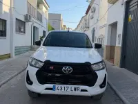 Usado Toyota HiLux 150 CV (110 kW) 2022 Blanco Pickup/Camioneta
