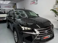 Usado Lexus NX300h Luxury Line 197 CV (144 kW) 2015 Negro SUV