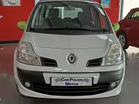 Usado Renault Grand Modus Dynamique 75 CV (55 kW) 2010 Blanco Monovolumen