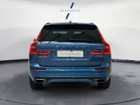 Usado Volvo XC60 R-Design 390 CV (286 kW) 2019 Azul SUV