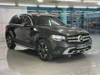 Usado Mercedes GLC300 245 CV (180 kW) 2019 Gris / plata SUV