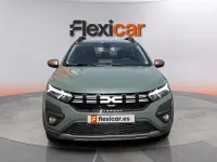 Usado Dacia Sandero Essentiel 101 CV (74 kW) 2024 Verde Berlina