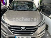 Usado Hyundai Tucson 131 CV (96 kW) 2016 Gris / plata SUV