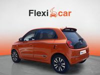 Usado Renault Twingo Techno 60 kW (82 CV) 2022 Naranja Utilitario