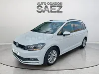 Usado VW Touran Edition 115 CV (84 kW) 2017 Blanco Monovolumen