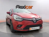 Usado Renault Clio IV Zen 91 CV (66 kW) 2019 Rojo Berlina