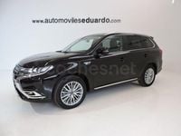 Usado Mitsubishi Outlander P-HEV 224 CV (164 kW) 2021 Negro SUV